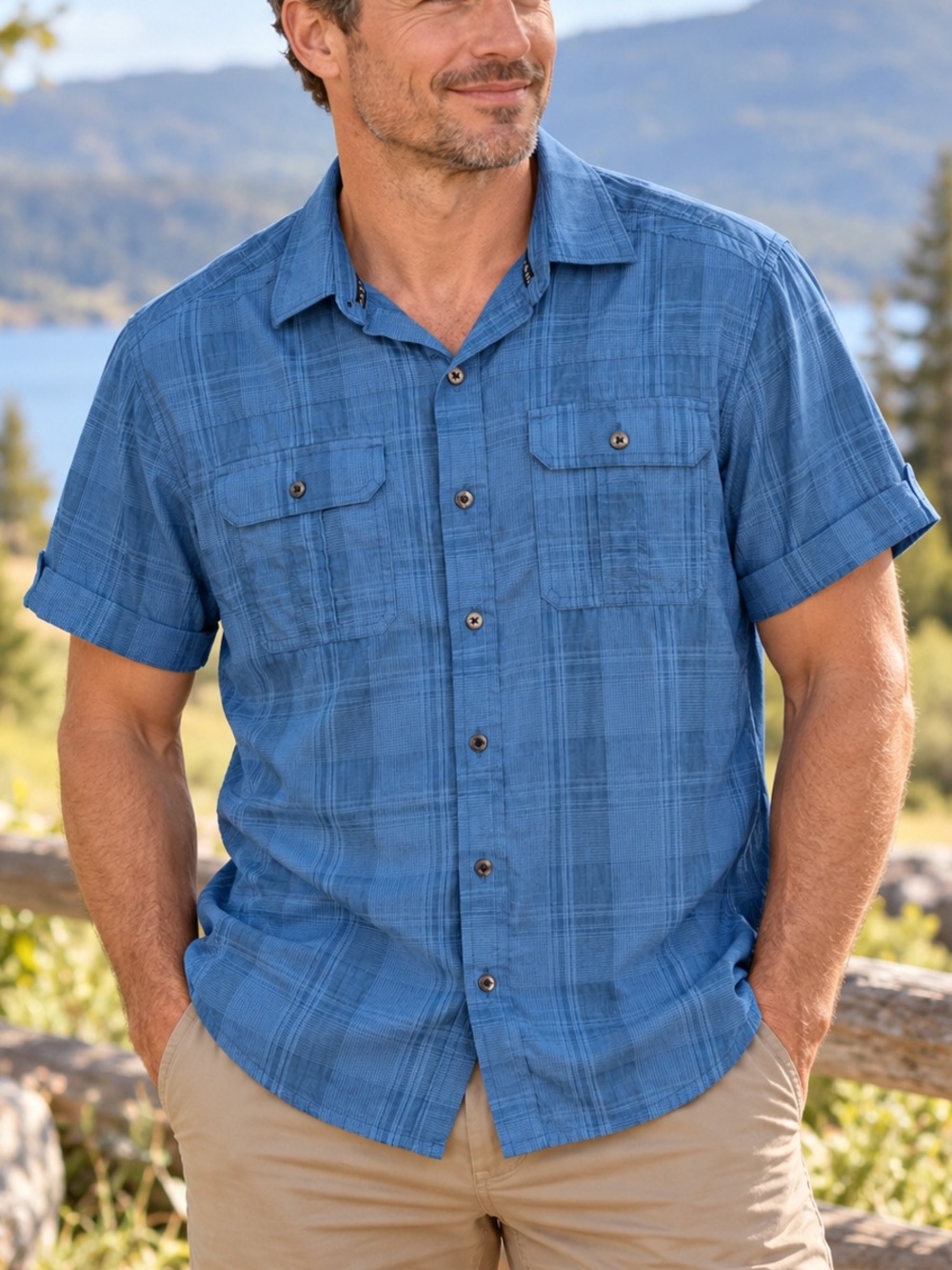 Rock & Republic Blue Plaid Short Sleeve Button-Up Shirt Men’s Medium